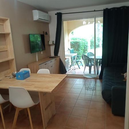 Ferienwohnung Domaine Et Golf De Pont Royal Mallemort Exterior foto